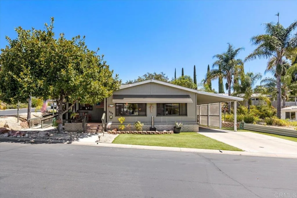 https://cdn.realtyfeed.com/cdn/127/306254642/4cbdb05dea2b60522737cc6cb931e770.webp