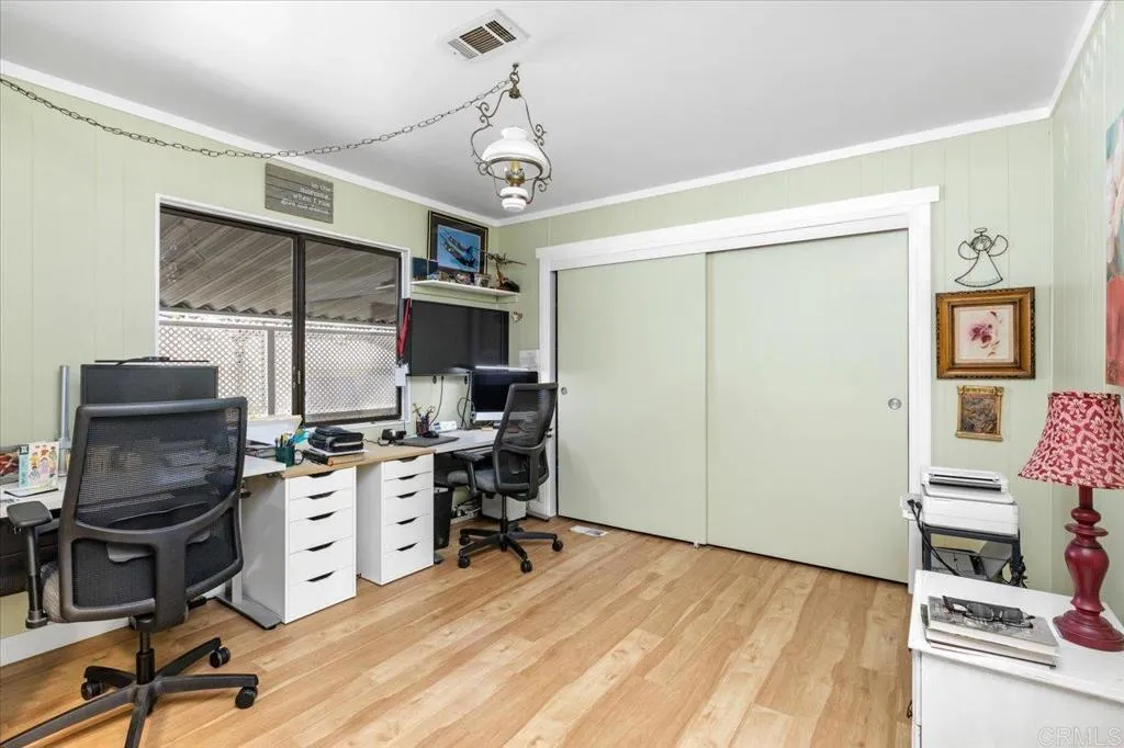 https://cdn.realtyfeed.com/cdn/127/306254642/96d691ef422e8726033e7d3832cc4014.webp