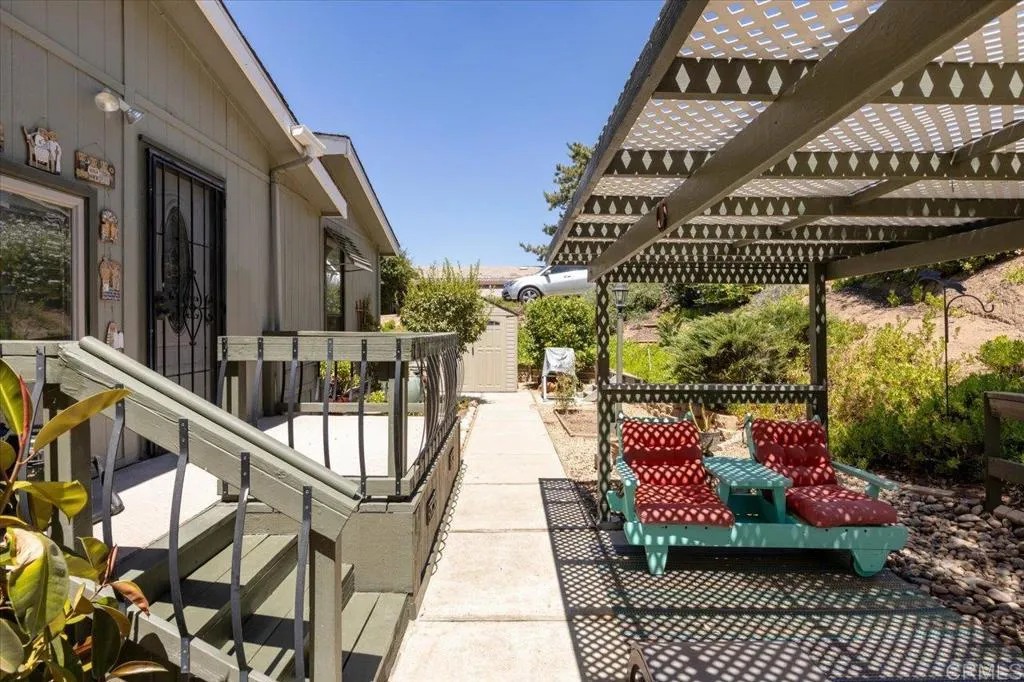 https://cdn.realtyfeed.com/cdn/127/306254642/9e2adb03f390ed1e792a96cff63cf4d7.webp