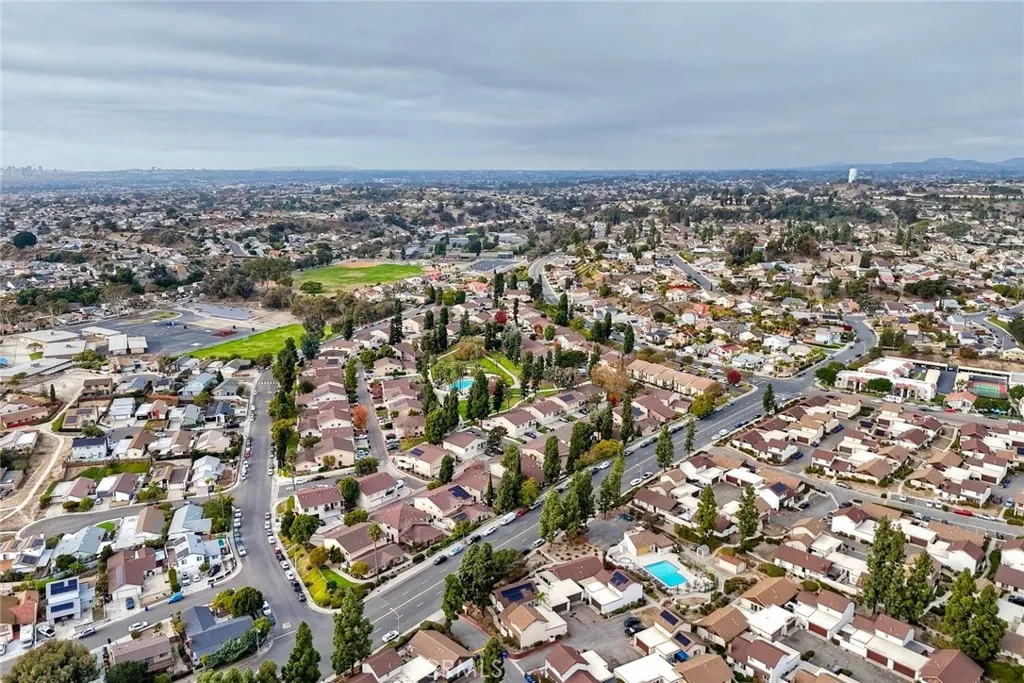 https://cdn.realtyfeed.com/cdn/127/306254928/4bd8109af9d24b2d562812bc5c59f465.webp