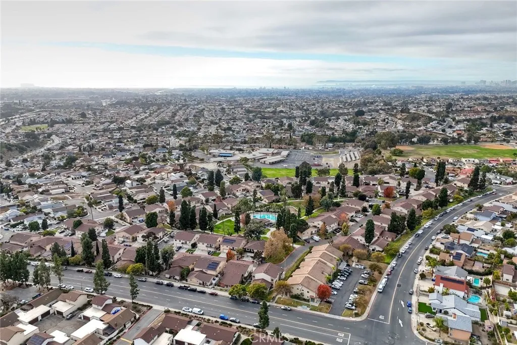 https://cdn.realtyfeed.com/cdn/127/306254928/bb4246625f7b751da7c4f1f890046828.webp