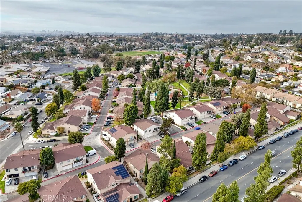 https://cdn.realtyfeed.com/cdn/127/306254928/eb88d6f991cded875b9d7852b29ace61.webp