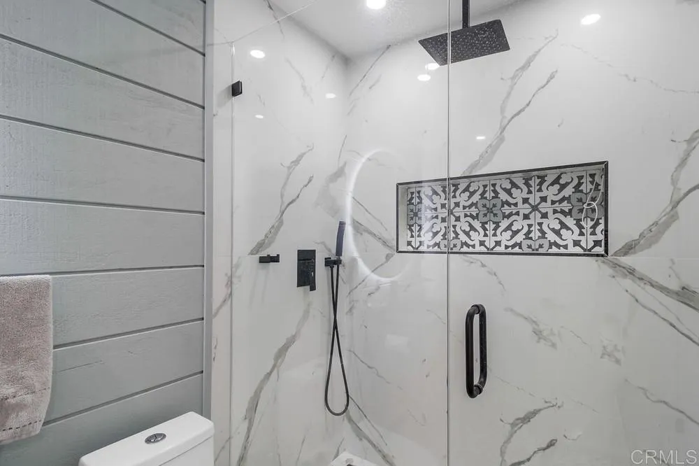 https://cdn.realtyfeed.com/cdn/127/306255851/023922d9b98c3b70a674582b17fa8a76.webp