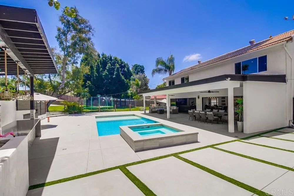 https://cdn.realtyfeed.com/cdn/127/306255851/6796573cec3d18c40e8c65ea642389c5.webp