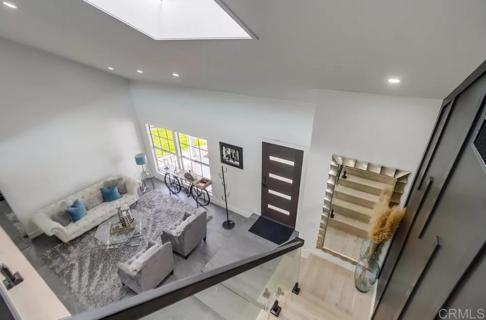https://cdn.realtyfeed.com/cdn/127/306255851/72c5ba6fb1d6214f581f3072a9cc824b.webp