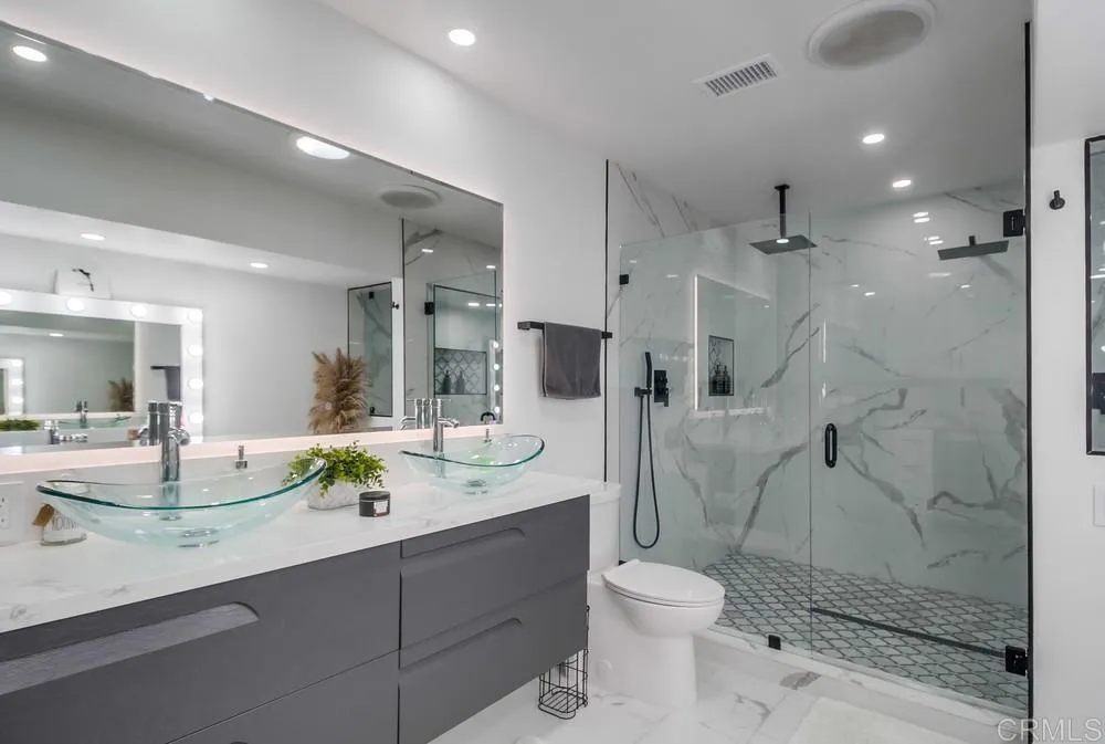 https://cdn.realtyfeed.com/cdn/127/306255851/9646926db4b4c9ff6110040e41adb6a8.webp