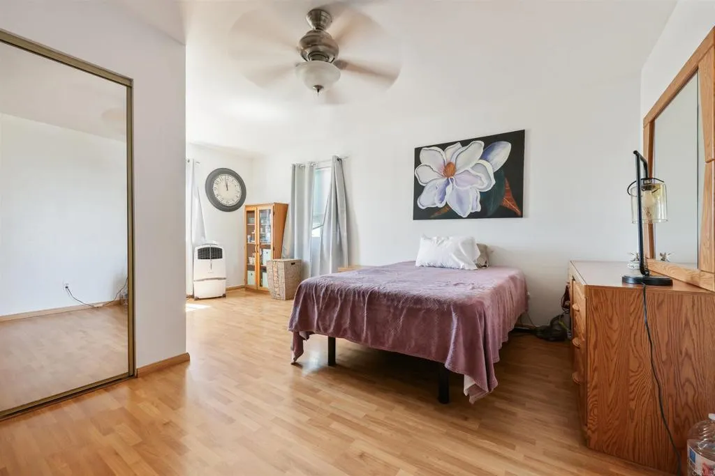 https://cdn.realtyfeed.com/cdn/127/306255891/4d932ffa19c99e429ff015cb50da67ba.webp