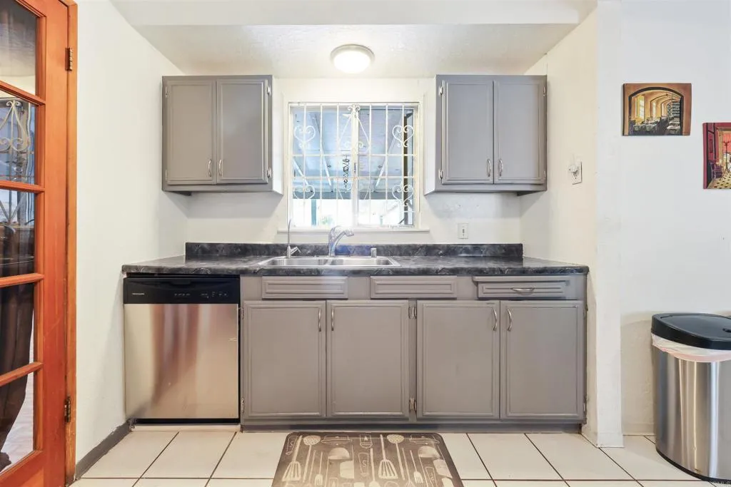 https://cdn.realtyfeed.com/cdn/127/306255891/9d1766713b823b1e209e9c488268e759.webp