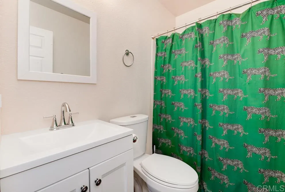 https://cdn.realtyfeed.com/cdn/127/306256253/bb2aa76d806138b94e5da9f309d7f011.webp