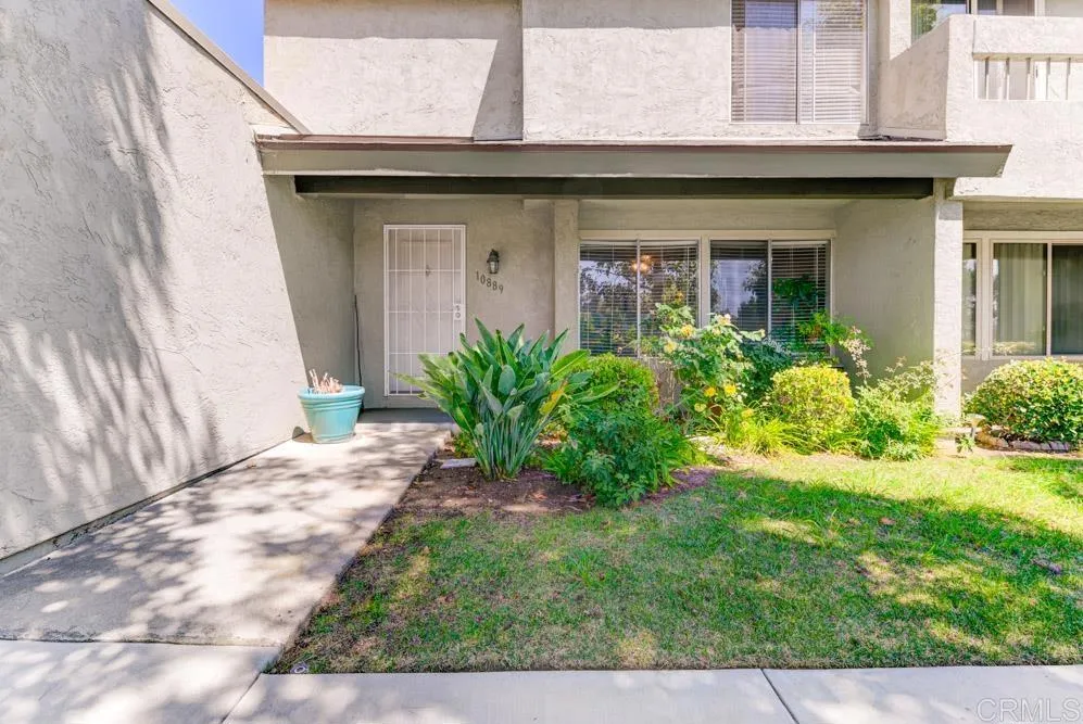 https://cdn.realtyfeed.com/cdn/127/306256253/ebb82dd6c4d8cc06463d5232e5221484.webp