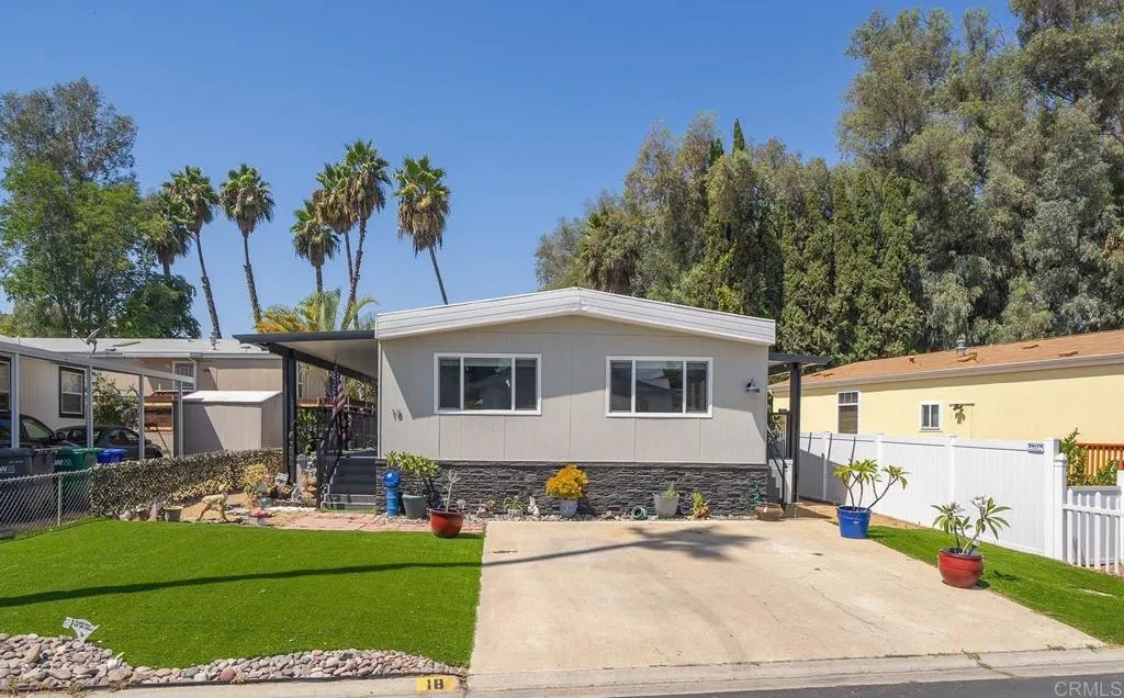 https://cdn.realtyfeed.com/cdn/127/306258211/9096319845267bef80c46360b9b0dfc0.webp