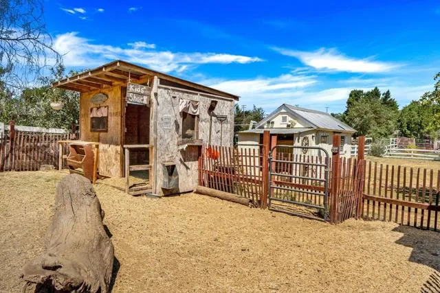 https://cdn.realtyfeed.com/cdn/127/306260147/761c8446842d8f66de0f315b6d356c21.webp