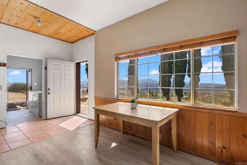 https://cdn.realtyfeed.com/cdn/127/306260760/9623ab1d49cd894ebc340d5e323c52b6.webp