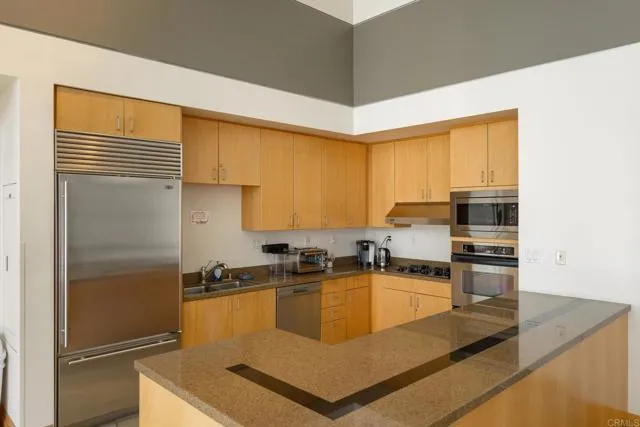 https://cdn.realtyfeed.com/cdn/127/306260761/43e5625bbbb1de55548889a525676c54.webp