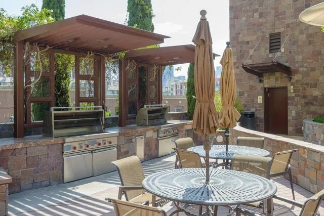 https://cdn.realtyfeed.com/cdn/127/306260761/8e8dd32278a6875102f76d9405c9e580.webp