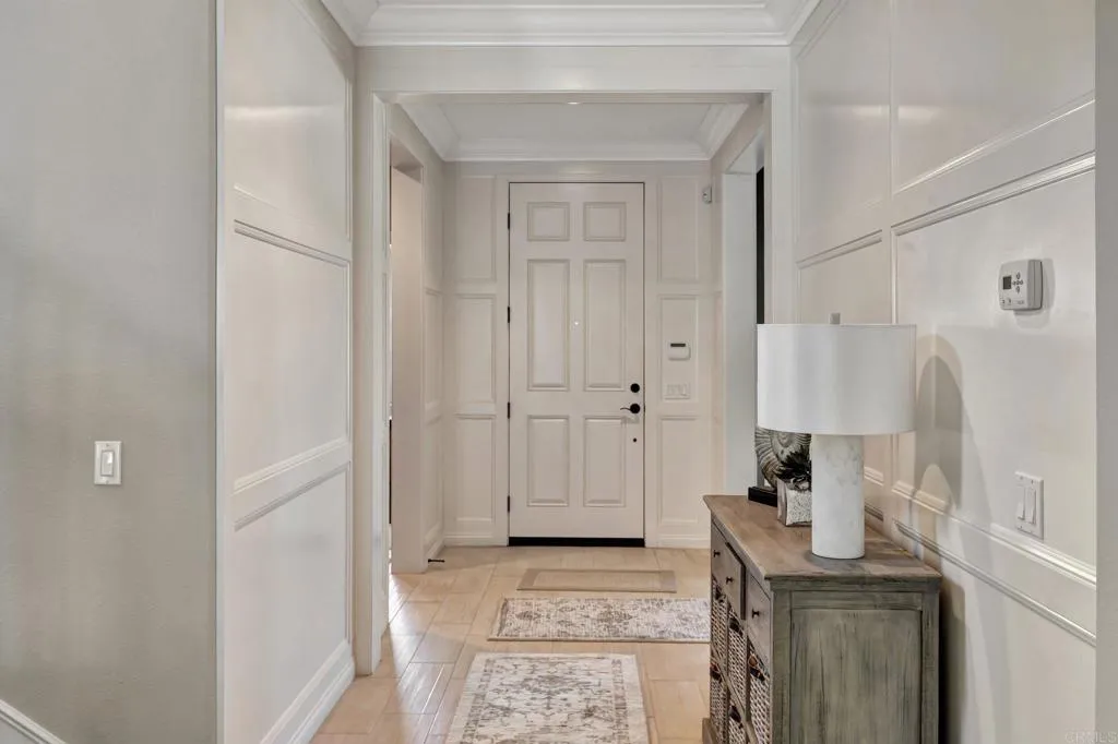 https://cdn.realtyfeed.com/cdn/127/306261903/33a223d9ecd37216ad0ce928953d82e3.webp