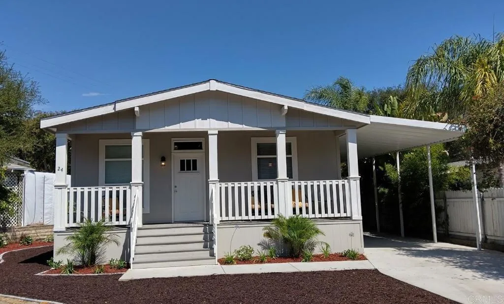 https://cdn.realtyfeed.com/cdn/127/306262569/8ae824cba311f8f99672674d436d0d18.webp