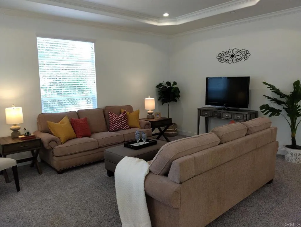 https://cdn.realtyfeed.com/cdn/127/306262569/c9355b825d0ff2c9e8b3ae76e52d5d55.webp