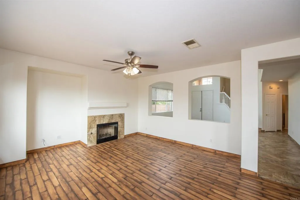 https://cdn.realtyfeed.com/cdn/127/306264749/0ae9a93b9fb974f03d4e15c9ec31571a.webp