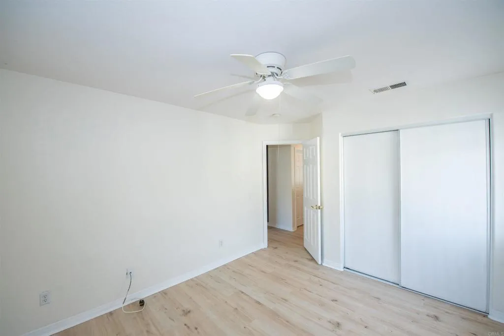 https://cdn.realtyfeed.com/cdn/127/306264749/22031e6d8ad711734061036bb691204b.webp