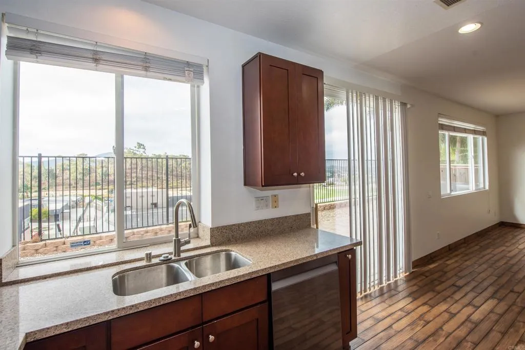 https://cdn.realtyfeed.com/cdn/127/306264749/62c0e19b4f81fc327ce07ed1edbe2a61.webp