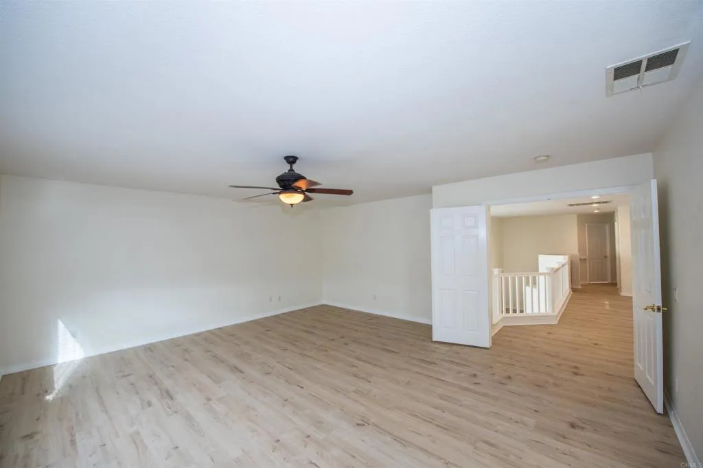 https://cdn.realtyfeed.com/cdn/127/306264749/6476c7ea02d3cef57f4b31dcf7d3e255.webp