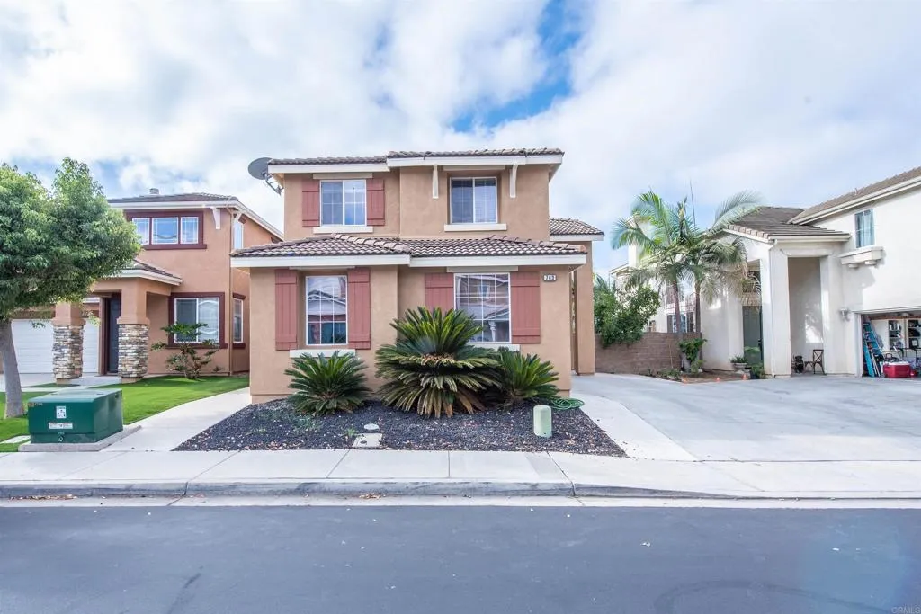 https://cdn.realtyfeed.com/cdn/127/306264749/68aba65183638a184613efbf764ca446.webp