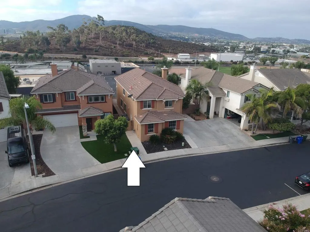 https://cdn.realtyfeed.com/cdn/127/306264749/7a05d7e003dc77095b0a5752aabbc344.webp