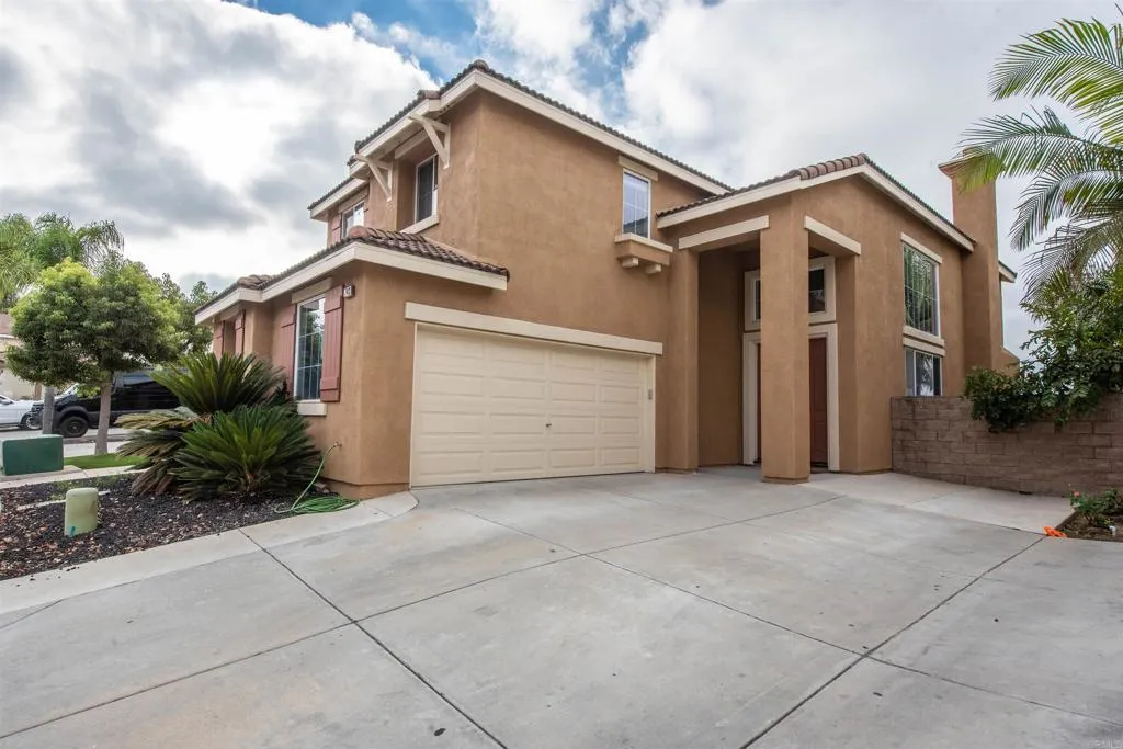 https://cdn.realtyfeed.com/cdn/127/306264749/9492cfa1e01ebd42d1d18f762859e6f9.webp