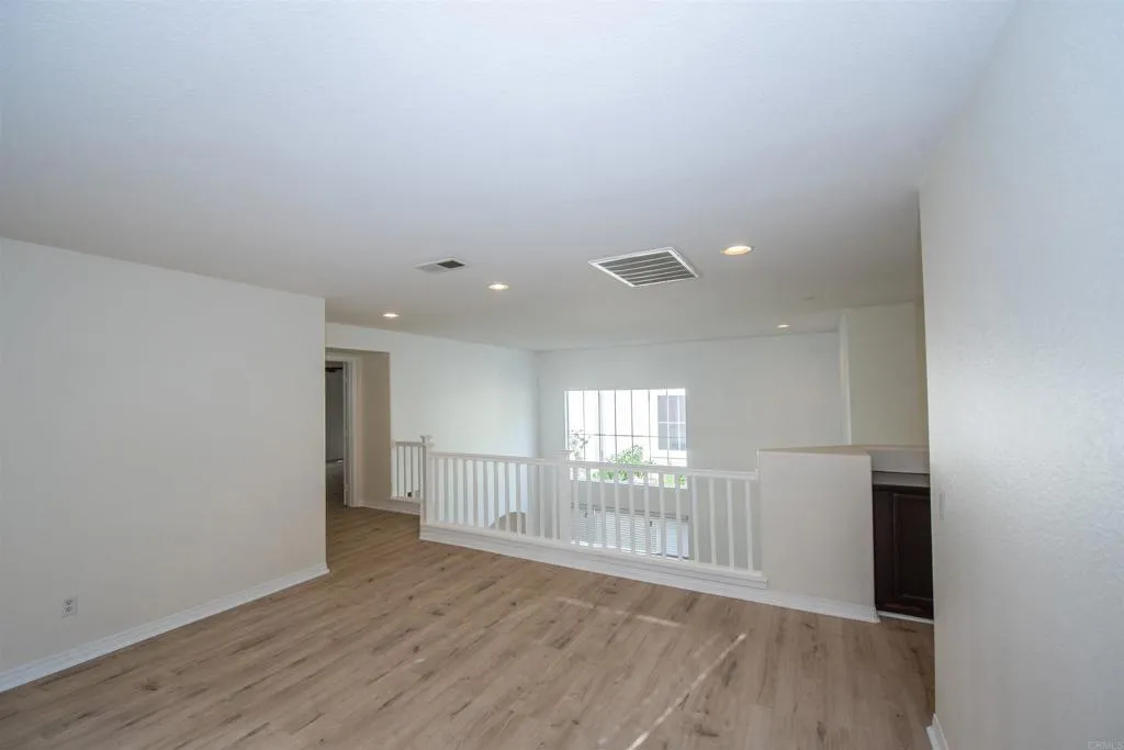 https://cdn.realtyfeed.com/cdn/127/306264749/c14d225476816b4e980c64bc97ffb230.webp