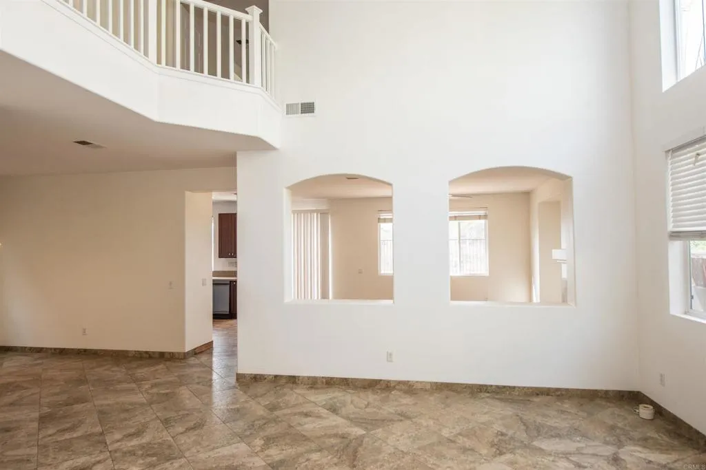 https://cdn.realtyfeed.com/cdn/127/306264749/d94f92ac4ba124a074cc0caf4c89cd62.webp