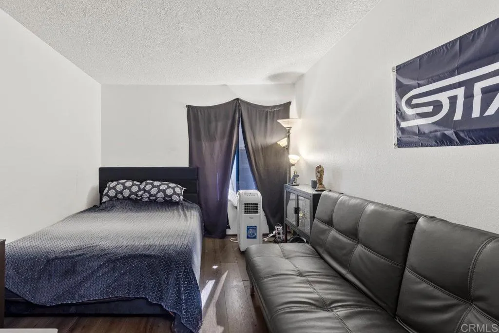 https://cdn.realtyfeed.com/cdn/127/306265206/4bee990035773b61ce4a9ae08d0d2ab0.webp