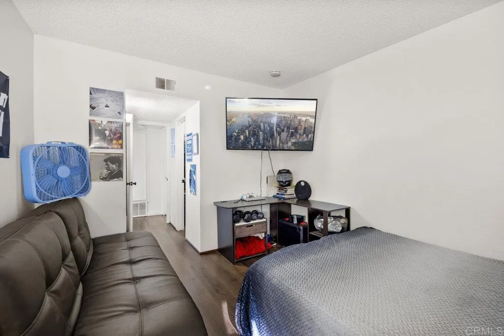 https://cdn.realtyfeed.com/cdn/127/306265206/c1e3d5b972e8b4132c751769a62e16e3.webp