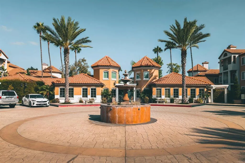 https://cdn.realtyfeed.com/cdn/127/306265926/90217e43645be6cca053c337ff6f268f.webp