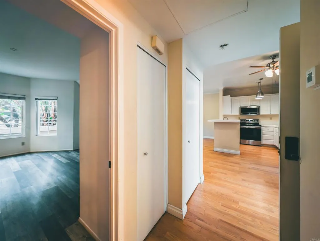 https://cdn.realtyfeed.com/cdn/127/306265926/e927a7fcb076db5e1b2b956b5527c845.webp