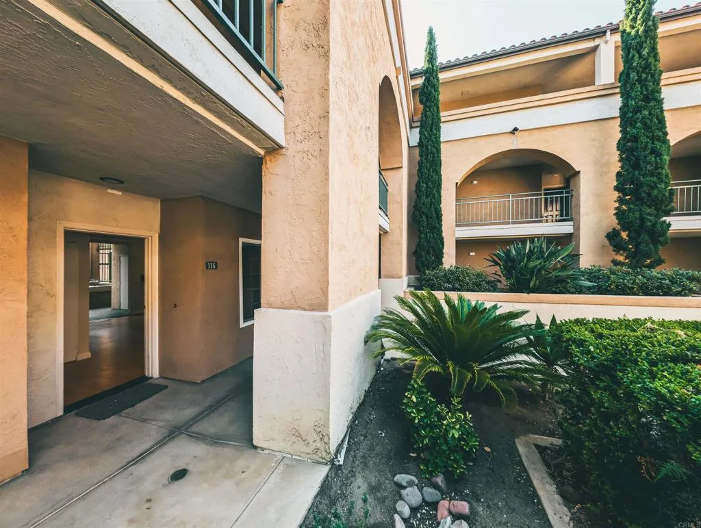 https://cdn.realtyfeed.com/cdn/127/306265926/f1eabf47c5c76961de92d2d14bcd37a2.webp