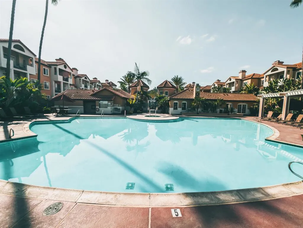 https://cdn.realtyfeed.com/cdn/127/306265926/f858ba33c6a8a2b6e35336b5eeff5bf1.webp