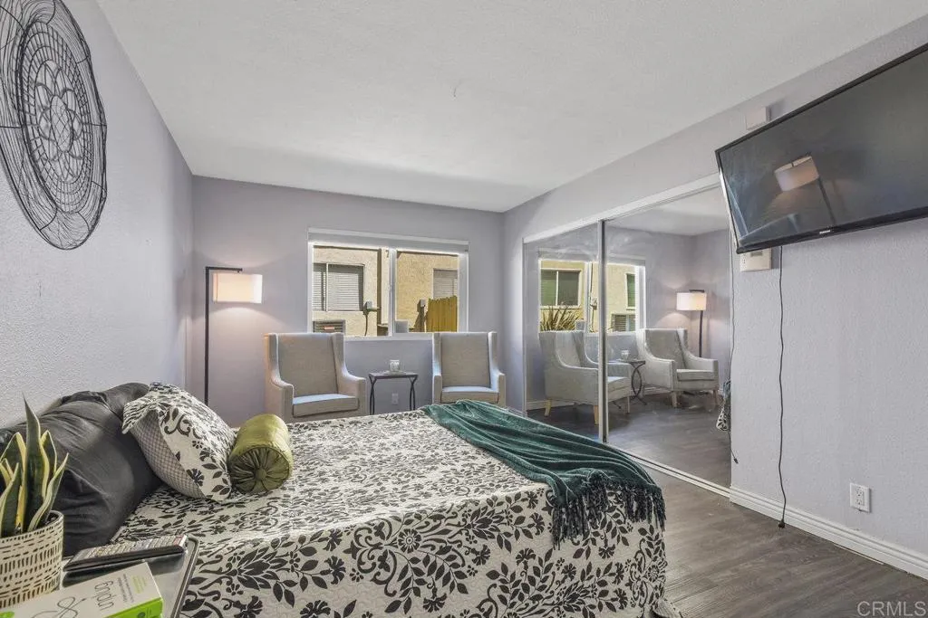 https://cdn.realtyfeed.com/cdn/127/306267203/41f5ae321a011fc63c826992e3d45698.webp