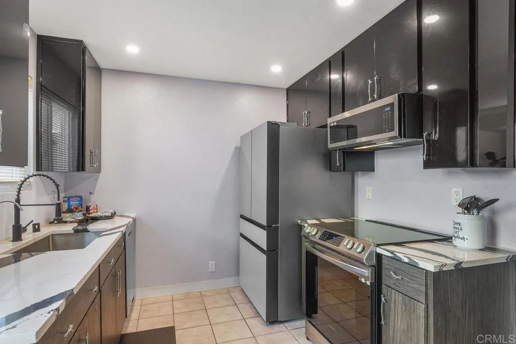 https://cdn.realtyfeed.com/cdn/127/306267203/7d86b678bce9b572d172cebda8b95aa4.webp