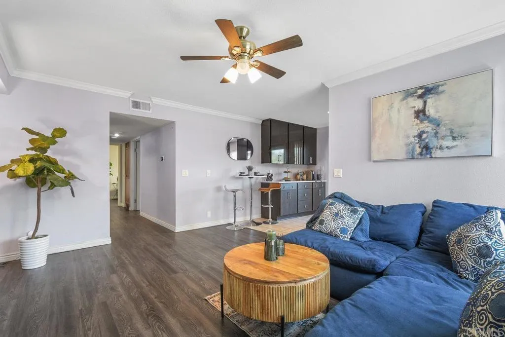 https://cdn.realtyfeed.com/cdn/127/306267203/99c4868fd83ccd807f59a3745dfc3704.webp