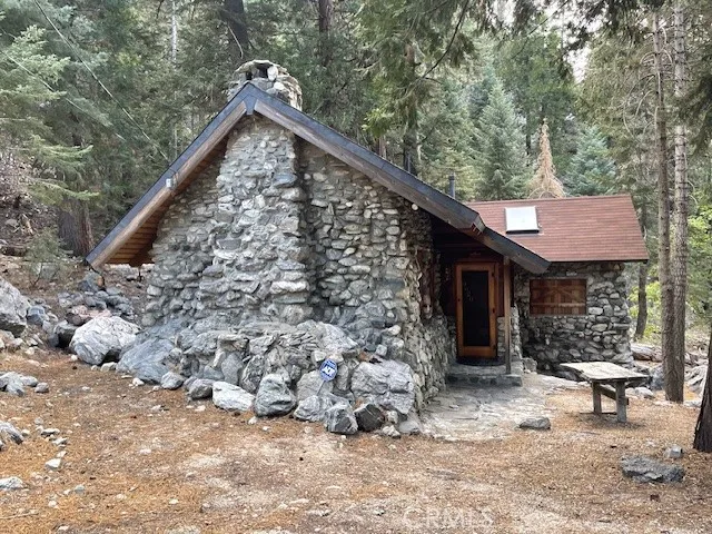 9620 Falls Road, Forest Falls, Ca 92339