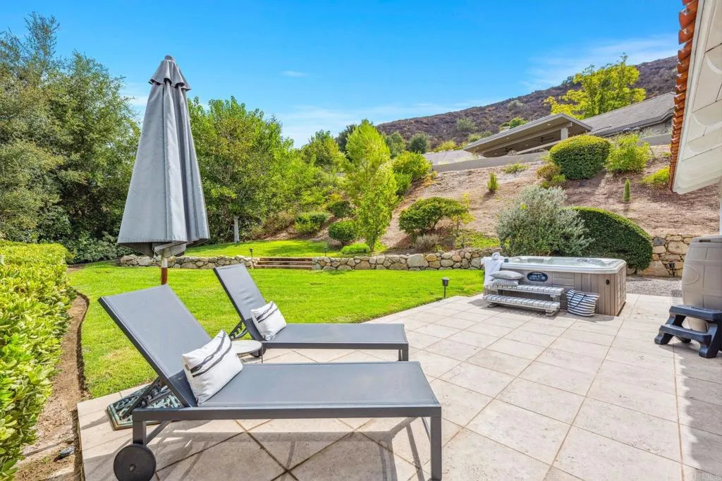 https://cdn.realtyfeed.com/cdn/127/306267434/276c8fcc053f416645e945c16dc6fad5.webp