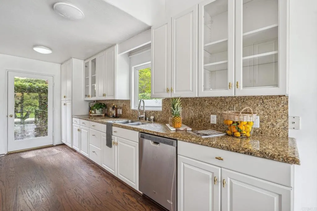 https://cdn.realtyfeed.com/cdn/127/306267434/873674e8a49204b36b42475052c05fc2.webp