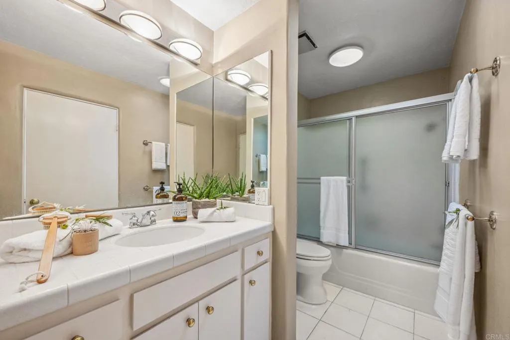 https://cdn.realtyfeed.com/cdn/127/306267434/9f467ab864d4f0c6a29d022d263f4d1e.webp