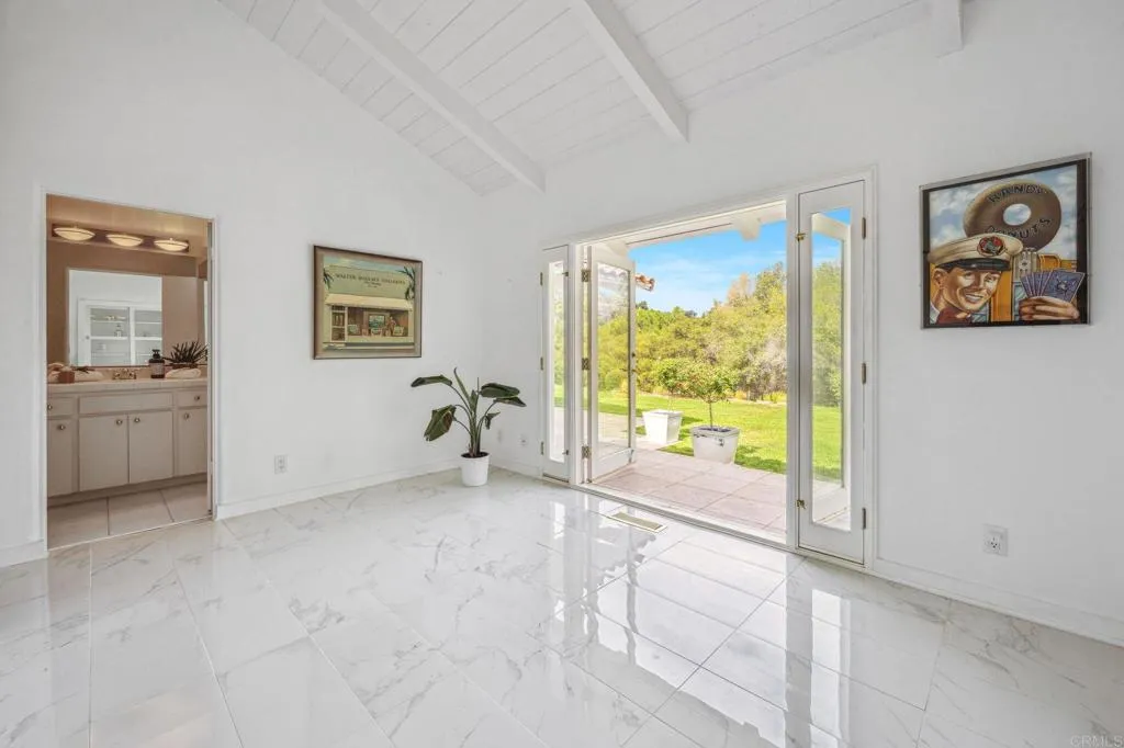 https://cdn.realtyfeed.com/cdn/127/306267434/fc907568af4adcde1155aa5c50924cc0.webp