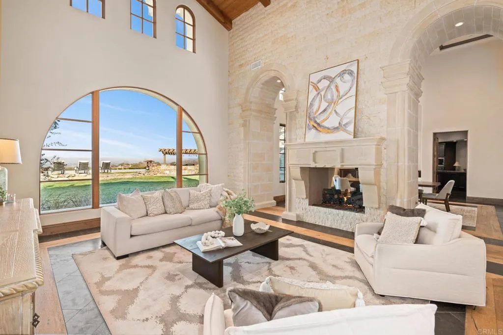 https://cdn.realtyfeed.com/cdn/127/306268020/0f101e34ea563547151709711a065509.webp