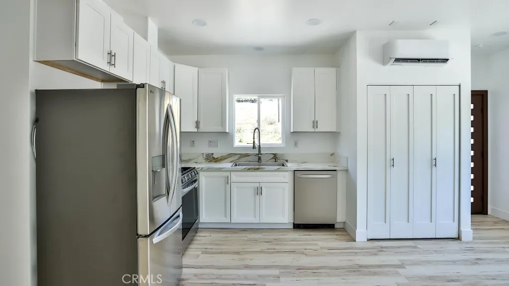 https://cdn.realtyfeed.com/cdn/127/306268861/23bf73fd3d7e85bb92d5678f096bc1f3.webp