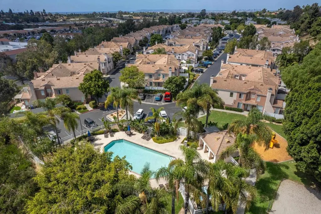 https://cdn.realtyfeed.com/cdn/127/306268993/186dd60c4f1213157e02bc90e2e639b1.webp