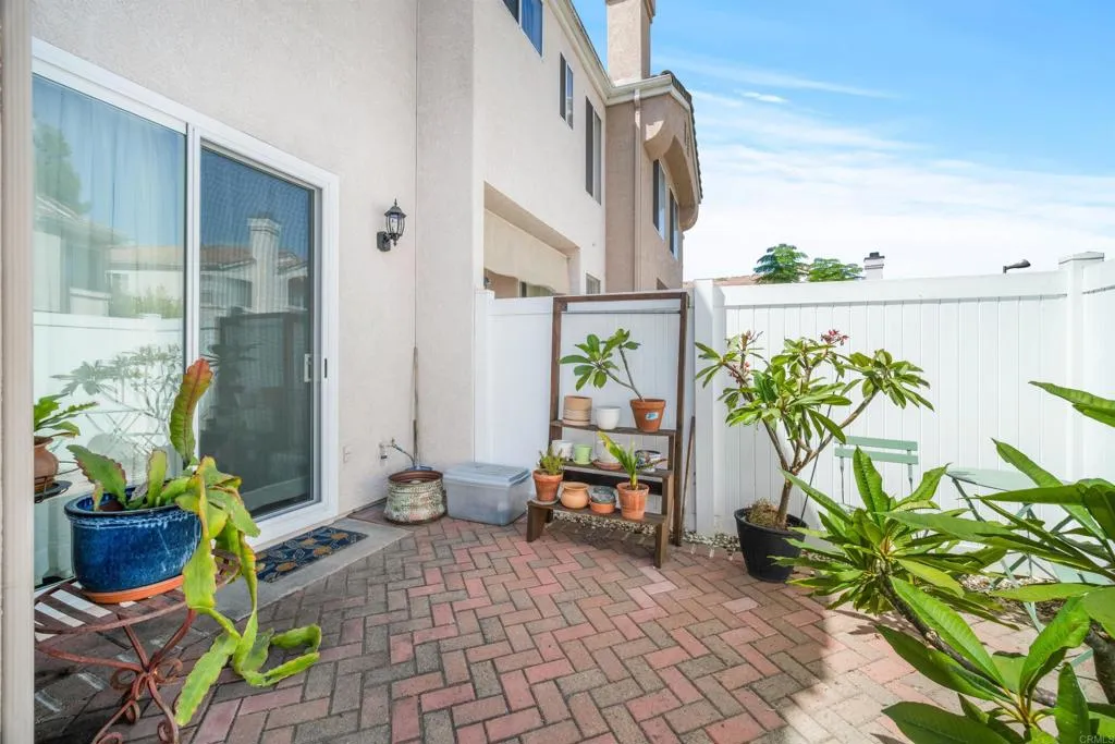 https://cdn.realtyfeed.com/cdn/127/306268993/73259b88426388f56101d144da0f87ae.webp
