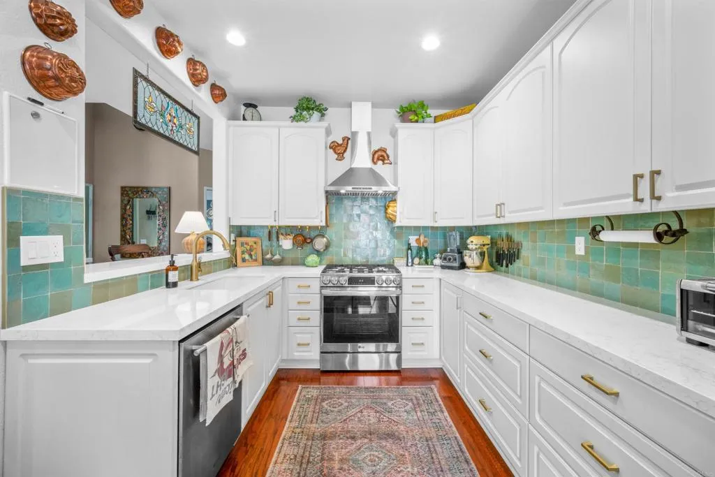 https://cdn.realtyfeed.com/cdn/127/306268993/a1c8325670d0835d5ce0ef4c1f29f54c.webp